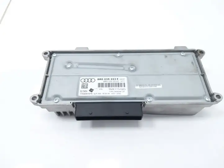 Audi A4 S4 B8 8K (2007 - 2011) 8R0035223E Усилитель звука — фото 2