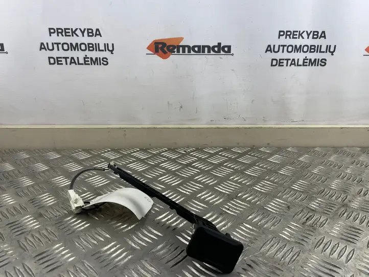 Toyota RAV 4 (XA50) (2018 - ) Кнопка закрытия багажника — фото 1