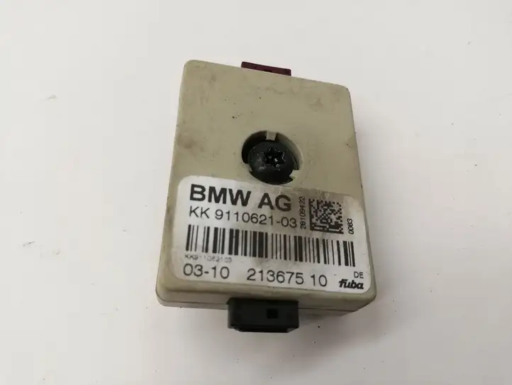 BMW 3 E92 E93 (2005 - 2014) 9110621 Усилитель антенны — фото 1