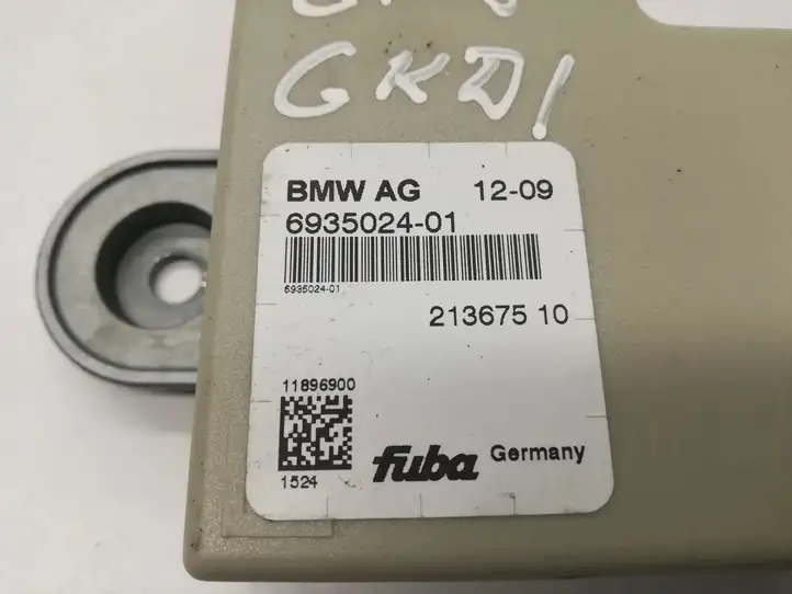BMW 5 GT F07 (2010 - 2017) 6935024 Усилитель антенны — фото 2