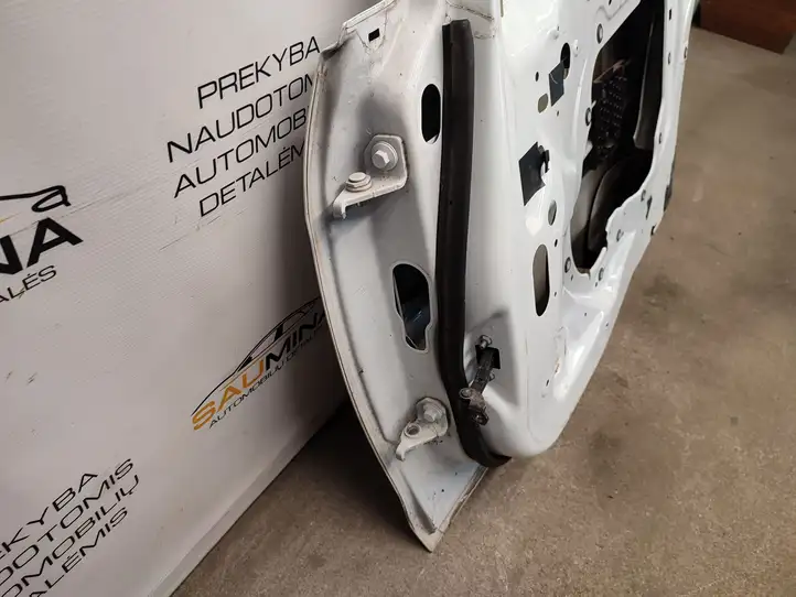 Ford B-MAX (2012 - 2018) Дверь — фото 9