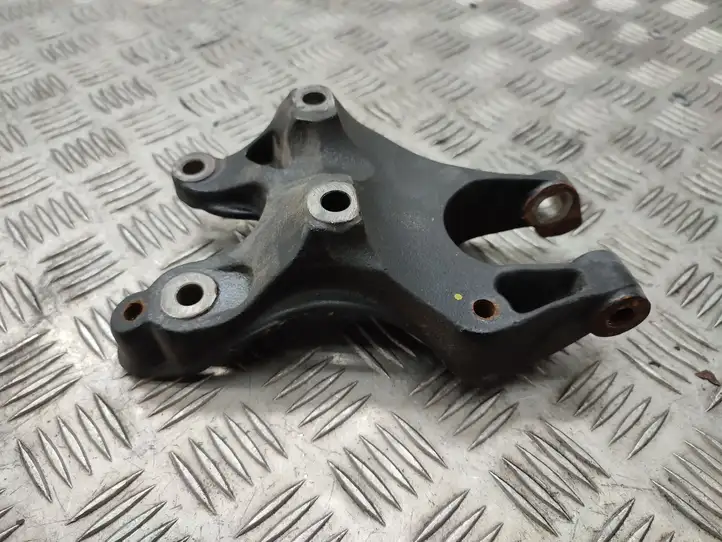 Mini One Cooper Coupe R56 (2004 - 2014) 6780439 Кронштейн двигателя — фото 1
