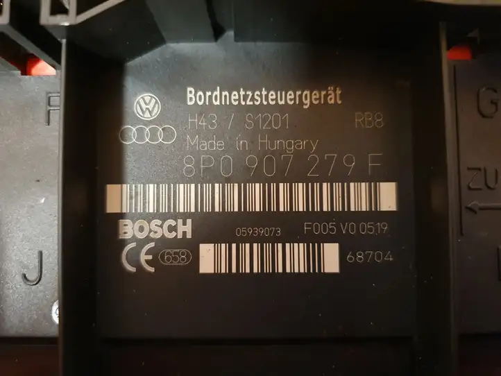 Audi A3/S3 8P (2004 - 2008) 8P0907279F Модуль комфорта — фото 5