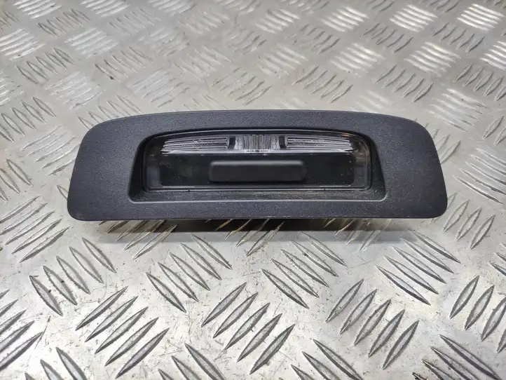 Opel Crossland X (2020 - ) 060769005 Кнопка закрытия крышки багажника — фото 1