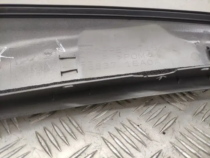 Nissan 370Z (2008 - 2014) 768371EA0A Накладка стоек лобового стекла — фото 3