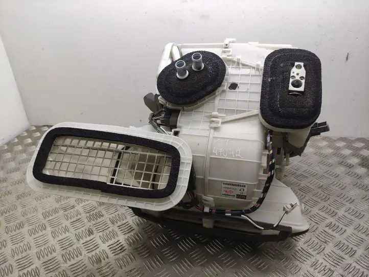 Nissan X-Trail T32 (2014 - 2021) 272104BA6A Комплект системы вентиляции салона — фото 1