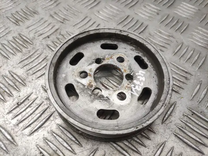 Seat Exeo (3R) (2008 - 2013) 06H145255E Шкив насоса ГУР — фото 1