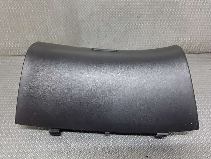 Toyota Avensis T250 (2003 - 2006)  5555005070 Крышка ящика для вещей (бардачка)