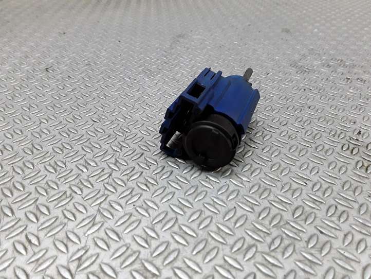 Audi A4 (2000 - 2006)  8E0927189 Датчик педали сцепления