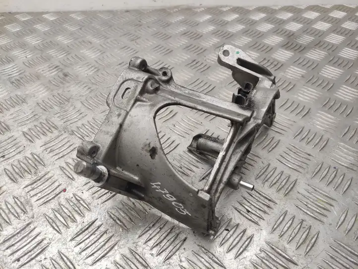 Peugeot 308 (2013 - 2021) 9802629580 Кронштейн топливного фильтра — фото 2