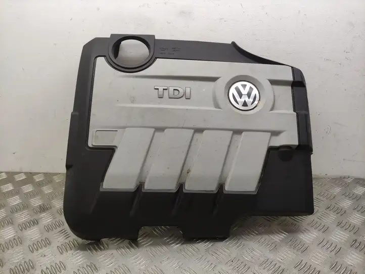 Volkswagen Golf Plus (2008 - 2014) 03L103925AM Крышка двигателя декоративная — фото 1