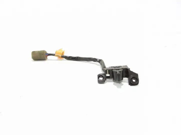 Subaru Forester SF (2000 - 2003) Кнопка стеклоподъемников — фото 3