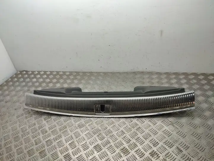 Audi Q5 SQ5 (2008 - 2012) 8R0864513C Отделка порога багажника — фото 1