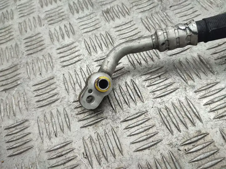 Audi A5 8T 8F (2007 - 2011) 8K0260701D Трубки и шланги кондиционера — фото 2