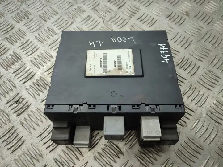 Seat Leon (1P) (2005 - 2012) 3C0937049AH Модуль комфорта — фото 2