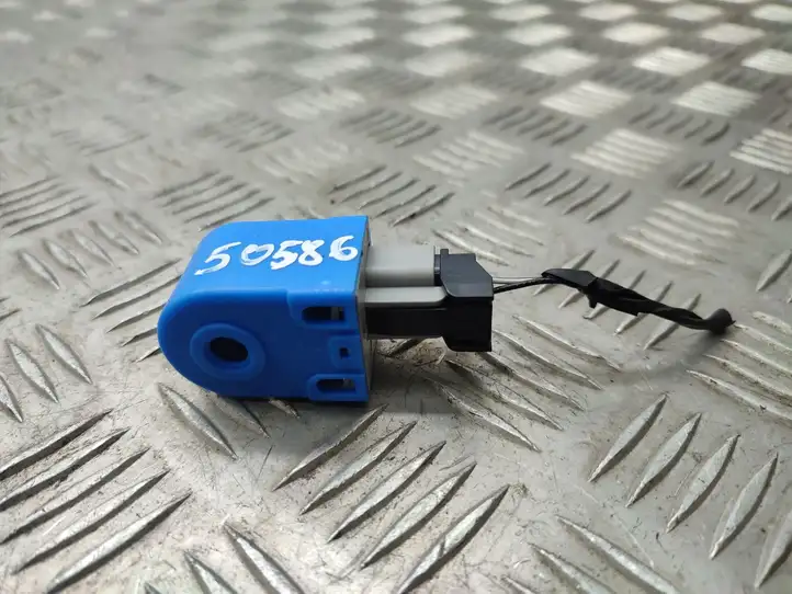 Kia Sportage (2018 - 2021) 957101R000 Датчик удара SRS — фото 1