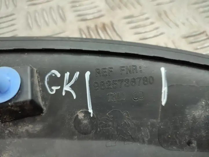 Peugeot 2008 II (2019 - ) 9825736780 Молдинг заднего крыла — фото 2