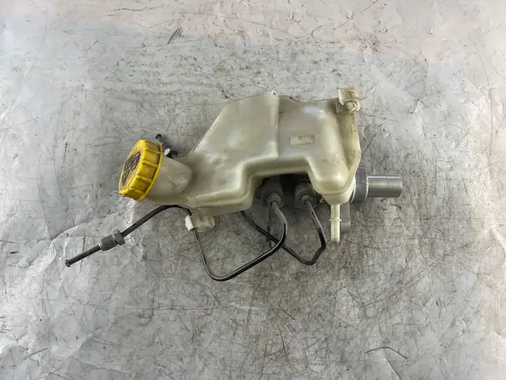 Ford Fiesta (2000 - 2005) 03350884941 Главный тормозной цилиндр — фото 1