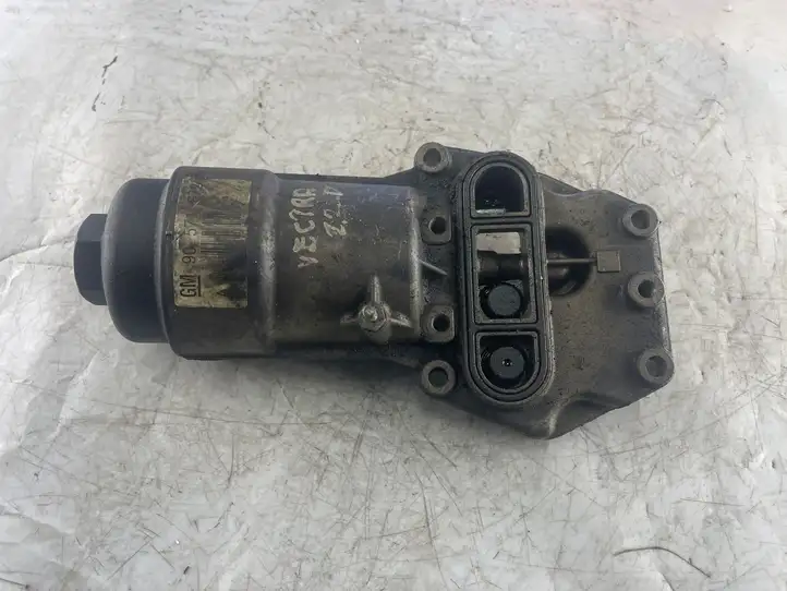 Opel Vectra C (2002 - 2005) 90571672 Кронштейн масляного фильтра — фото 4