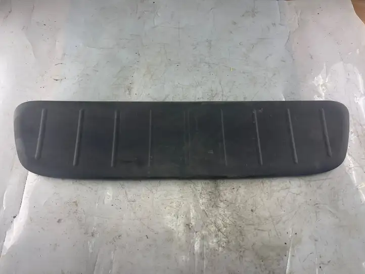 Hyundai Getz (2005 - 2011) 817510x000 Прочая отделка багажника — фото 1