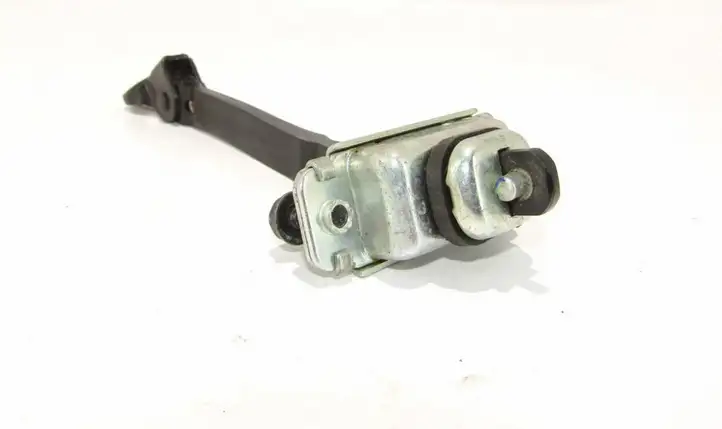 Chevrolet Captiva (2011 - 2013) Ограничитель задней двери — фото 2