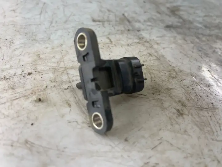 Daihatsu Sirion (1998 - 2004) Датчик давления воздуха впуска — фото 2