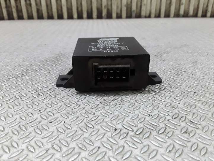 Volvo V70 (2000 - 2004)  5C009 Блок управления крюка для прицепа