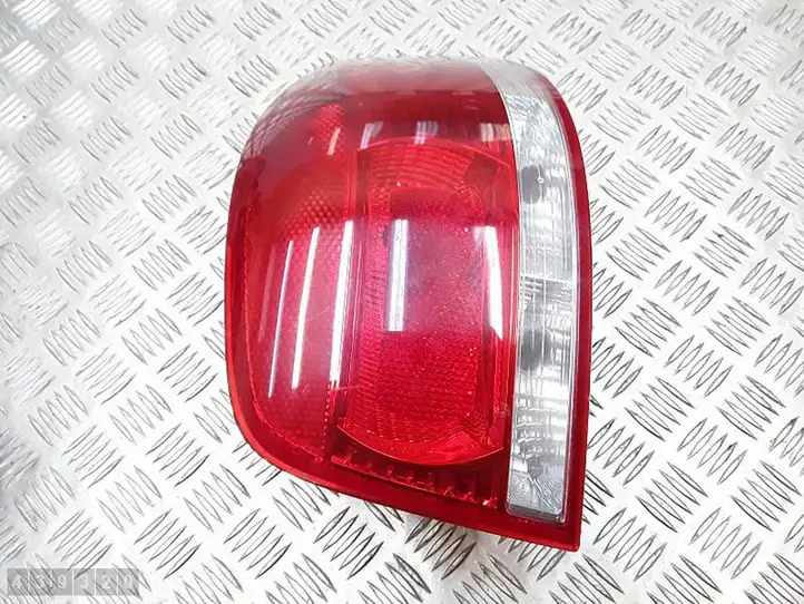 Audi A3/S3 8P (2004 - 2008) 8P0945096020S Задний фонарь в кузове — фото 6