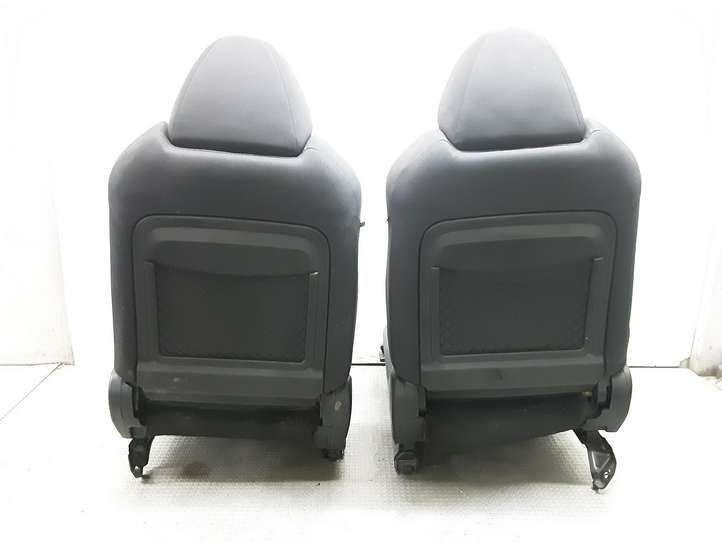 Subaru Legacy (2003 - 2009)   Комплект отделки дверей
