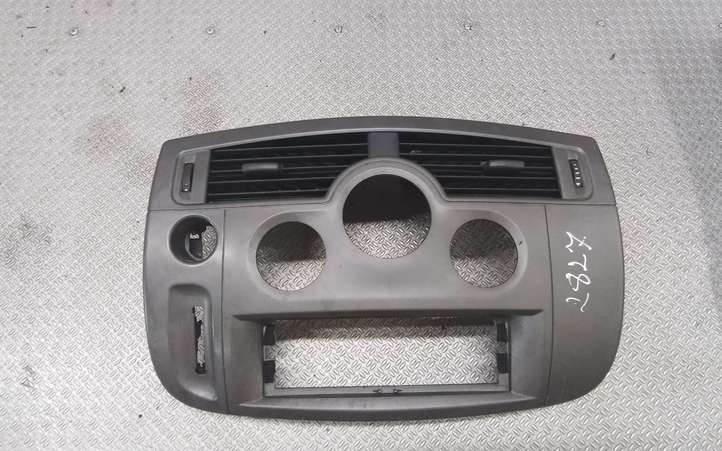 Renault Scenic II -  Grand scenic II (2006 - 2009)  A8200140713 Отделка контроля климата / контроля печки