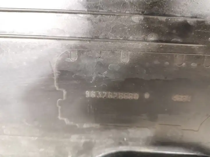 Peugeot 508 II (2018 - ) 9830303580 Защита днища — фото 3