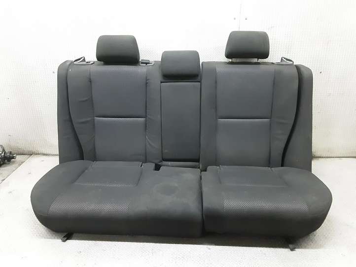 Toyota Avensis T250 (2003 - 2006)   Комплект отделки дверей