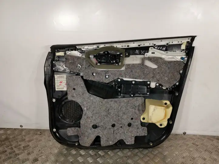 Lexus NX (2014 - 2017) 67602X1B15 Обшивка передней двери — фото 2