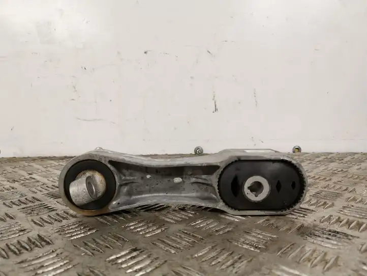 Mini Cooper Countryman F60 (2016 - 2020) 688578803 Опора двигателя — фото 1