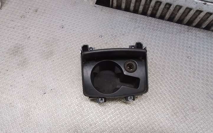 Audi A6 (2004 - 2008)  4F1862533 Держатель чашки