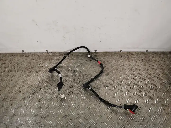 Mini Cooper Countryman F60 (2016 - 2020) 865463203 Плюсовой провод аккумулятора — фото 1