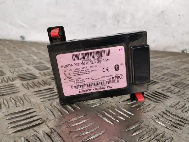 Honda Accord (2008 - 2016) Bluetooth модуль — фото 1