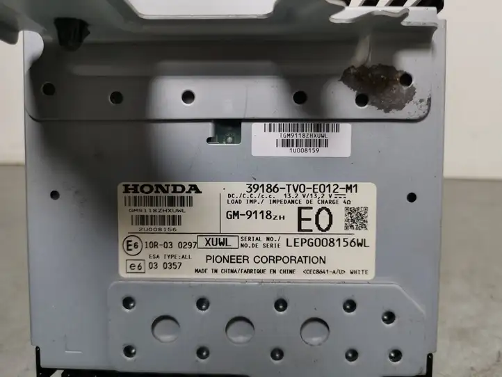 Honda Civic IX (2011 - 2017) Усилитель звука — фото 3