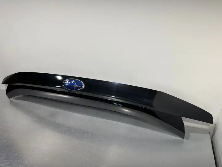 Subaru Forester SK (2018 - 2025) 91112SJ080 Комплект обшивки крышки багажника — фото 16
