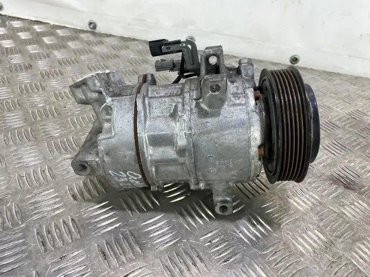 Mitsubishi Outlander IV (2021 - ) 926006RA0A Компрессор (насос) кондиционера воздуха — фото 1