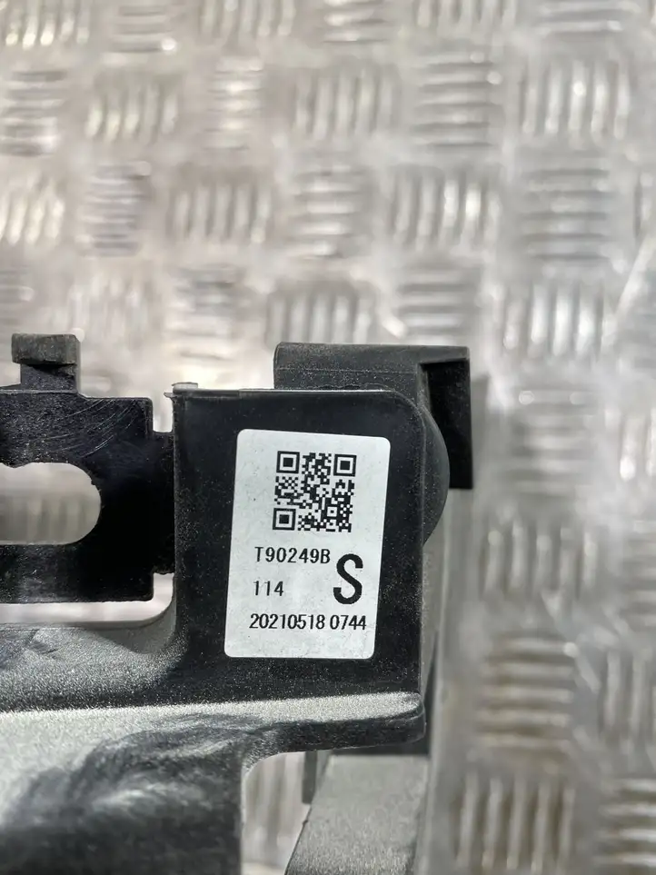 Subaru Forester SK (2018 - 2025) 21039334490 Дефлектор воздуха — фото 6