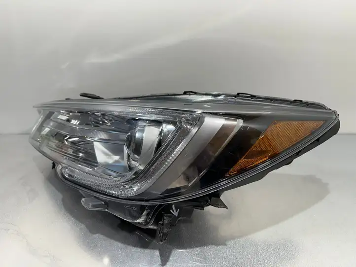 Subaru Ascent (2018 - ) W3991 Передняя фара — фото 8