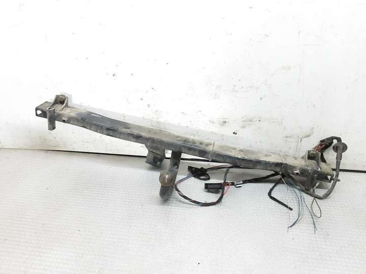 BMW 5 E39 (1996 - 2003)  303151600001 Комплект крюка