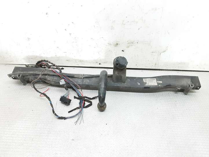 BMW 5 E39 (1996 - 2003)  303151600001 Комплект крюка