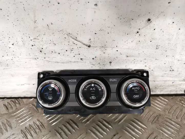Subaru Forester SJ (2013 - 2018) Блок управления климат-контролем — фото 1