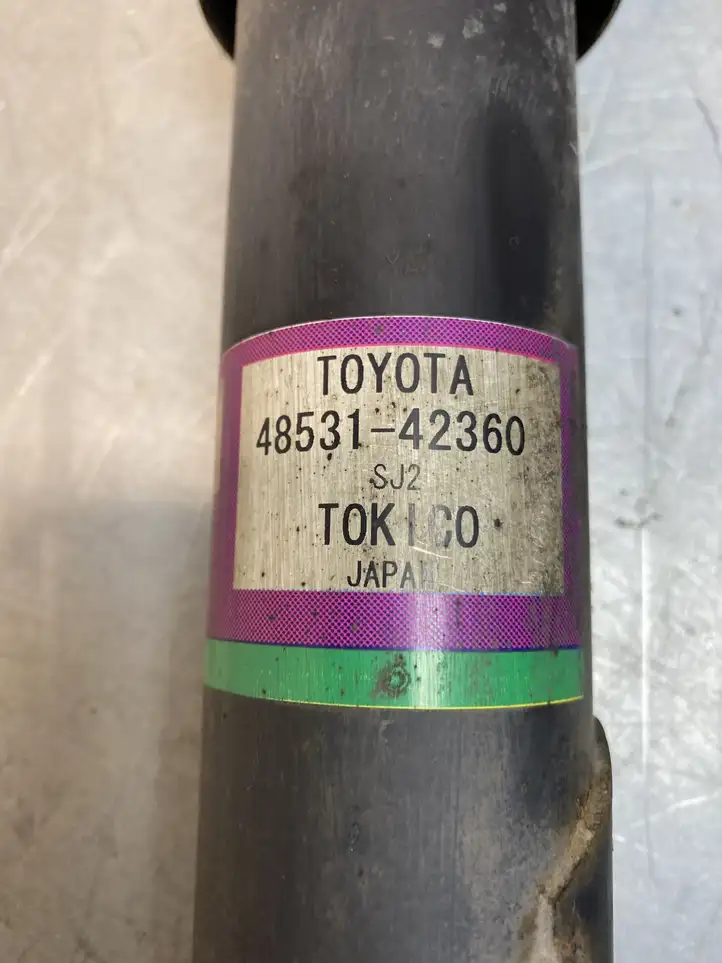 Toyota RAV 4 (XA40) (2012 - 2018) 4853142360 Задний aмортизатор — фото 4