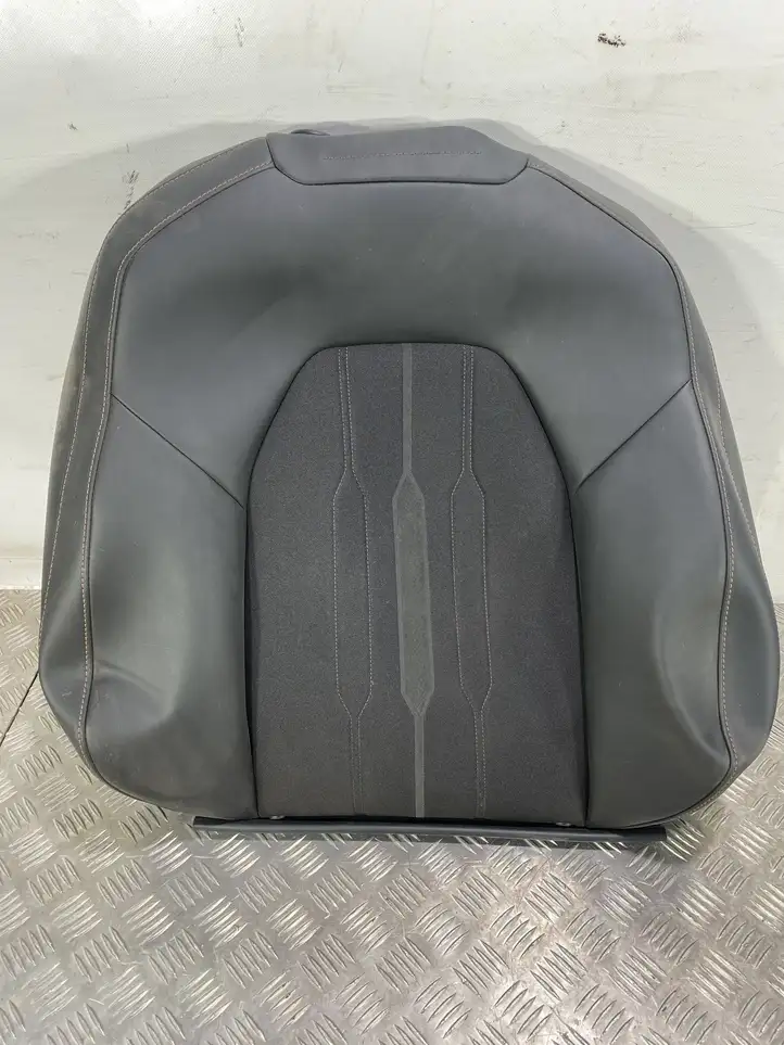 Cupra Formentor (2021 - ) 5FF881806 Переднее сиденье пассажира — фото 7