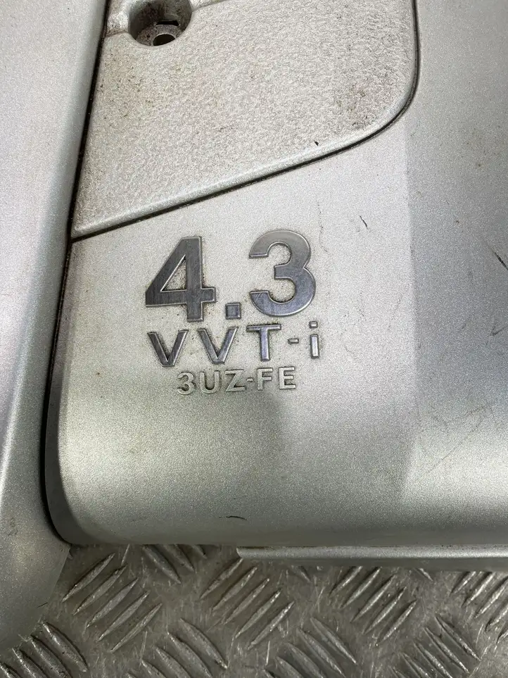 Lexus GS 300 350 430 450h (2004 - 2007) 1120950140 Крышка двигателя декоративная — фото 2