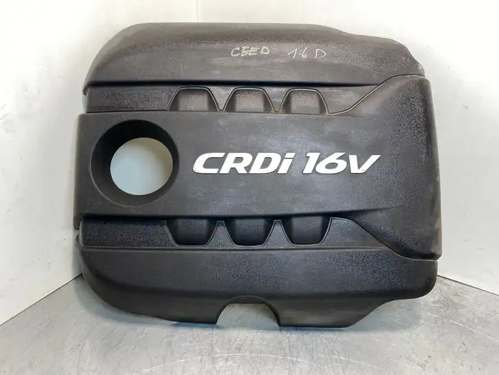 Kia Ceed (2012 - 2015) 292402A760 Крышка двигателя декоративная — фото 1