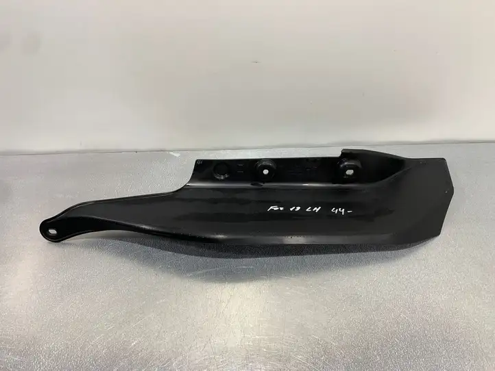 Subaru Forester SK (2018 - 2025) 57256SJ010 Накладка колесной арки — фото 1